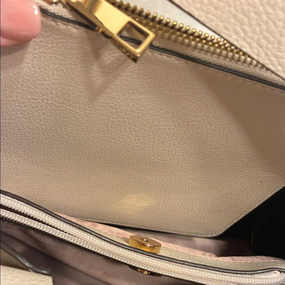 Kate‎ Spade Cream Shoulder Bag